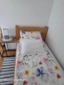 Postel nebo postele na pokoji v ubytování Apartments Žegarac House