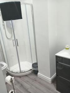 Ένα μπάνιο στο Coleraine Hotel +9 φωτογραφίες