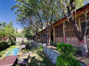Zahrada ubytování Buddha Rock Guest House