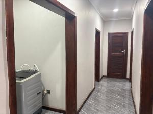 Φωτογραφία από το άλμπουμ του Chidi Apartments CEC Village 24 7 Power σε Κίτουε