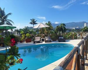 The swimming pool at or close to Casa Breizh