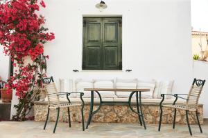 Gallery image of Villa Anesis in Spetses +23 photos