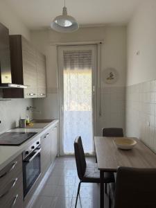 Dapur atau dapur kecil di Casa Arianna