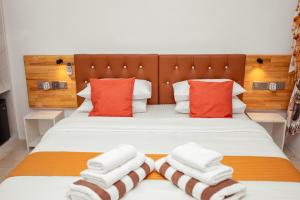 Uma cama ou camas num quarto em Velana Vibes at Mathiveri