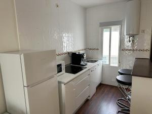 Η κουζίνα ή μικρή κουζίνα στο Apartamento en el centro de Talavera