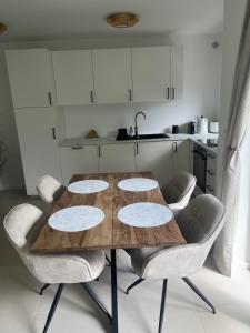Dapur atau dapur kecil di Gemini Lux - Sun Balaton