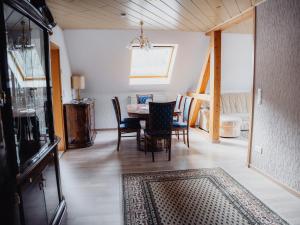Posezení v ubytování Ferienwohnung Waldeck