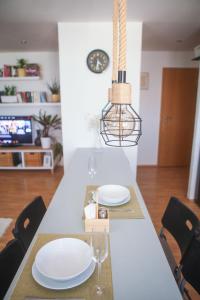 Gambar di galeri bagi Boho Harmony Apartment di Rača +9 gambar