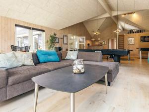 Χώρος καθιστικού στο 5 star holiday home in Spøttrup