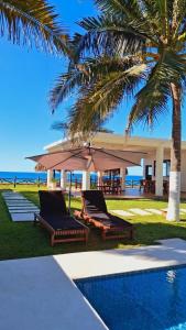 Bazén v ubytování Villas Don Julio nebo v jeho okolí