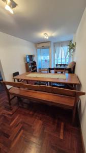 TV a/nebo společenská místnost v ubytování Espacio C Obispo Salguero