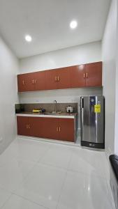 Φωτογραφία από το άλμπουμ του Eagles Nest Beach Resort Room 5 σε Samal