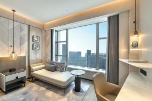 Posezení v ubytování Crowne Plaza Rugao