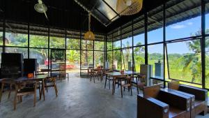 TV a/nebo společenská místnost v ubytování Beringin View Hotel & Resort