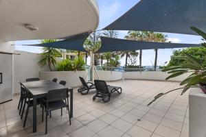Svalir eða verönd á Malibu Apartments