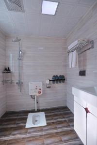 Ảnh trong thư viện ảnh của First encounter with a homestay ở Phượng Hoàng cổ trấn