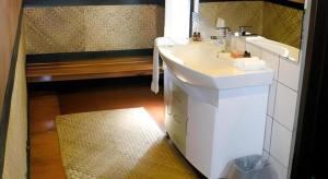Ein Badezimmer in der Unterkunft Orator Hotel