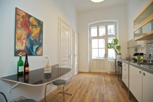 Köök või kööginurk majutusasutuses Wohnzimmer