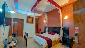 Voodi või voodid majutusasutuse Jamia Central Hotel toas +37 fotot