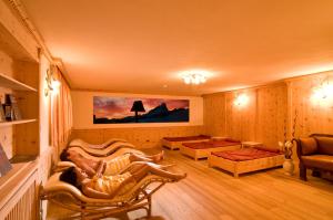 Μια τηλεόραση ή/και κέντρο ψυχαγωγίας στο Hotel Pider