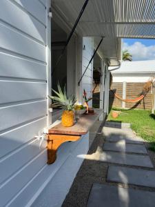 Zahrada ubytování Les Cabanes cosy à 2 pas du lagon - charme et confort