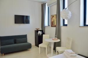 A television and/or entertainment centre at EGO' Marine
