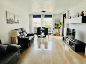 Posezení v ubytování Apartamento moderno con piscina, cerca playa y servicios, Jávea - ES-160-11