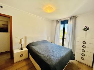 Postel nebo postele na pokoji v ubytování Apartamento moderno con piscina, cerca playa y servicios, Jávea - ES-160-11
