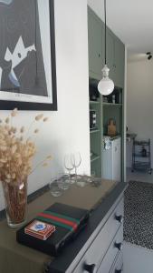 Η κουζίνα ή μικρή κουζίνα στο Yellow Door Hermanus