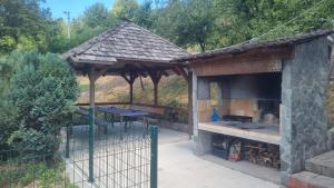 Budova, kde se prázdninový dům nachází