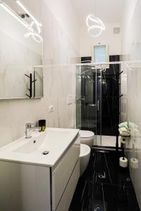 Ένα μπάνιο στο Nettuno80 1 by Casa di Marco AP37