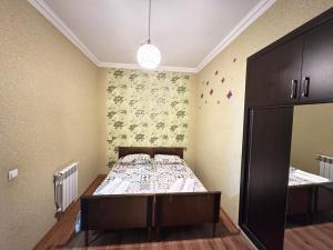 Postel nebo postele na pokoji v ubytování Comfortable and cozy apartment