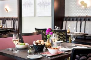 Bebidas en Stadthotel am Römerturm