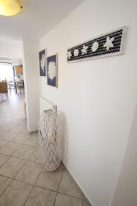 Φωτογραφία από το άλμπουμ του Angie's Serenity Apartment στο Βαθύ +13 φωτογραφίες