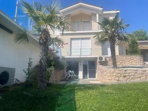 Afbeelding uit fotogalerij van Ferienwohnung in Široki Brijeg