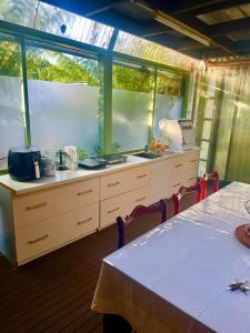 Kuchyň nebo kuchyňský kout v ubytování Jalynn homestay