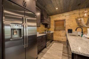 Gallery image of Smoky Sunrise in Sevierville