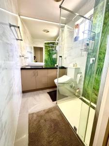 Kuchyň nebo kuchyňský kout v ubytování Jalynn homestay