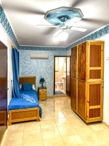Riad Larache客房内的一张或多张床位