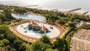 Πισίνα στο ή κοντά στο Pra' Delle Torri - Adria Holiday Mobile Homes