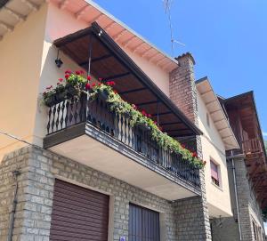 The building in which the holiday home is located