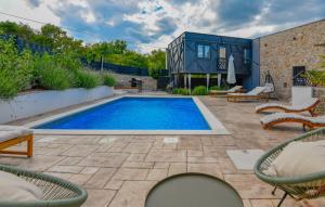 Gallery image of Villa 3QB - Split by Villas Guide in Biorine