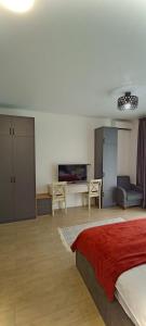 Кровать или кровати в номере Solo Visit Apartments 1307 C +53 фотографии