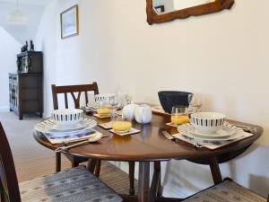 Mad i feriehuset eller i nærheden