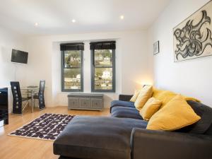 Et opholdsområde på Water View + 18 billeder