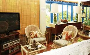 Televisyen dan/atau pusat hiburan di Continental Villa de Leyva Finca Paraiso de Chepe