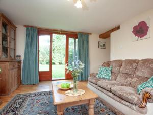 Khu vực ghế ngồi tại Coachman's Lodge - Uk35952