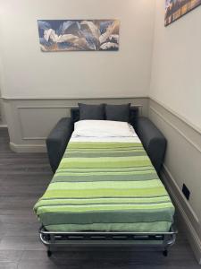 Ένα ή περισσότερα κρεβάτια σε δωμάτιο στο Luxury Grey Apartment