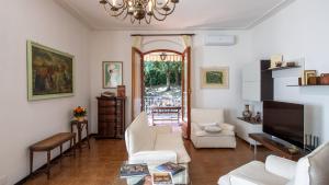 Khu vực ghế ngồi tại Villa Il Masseto
