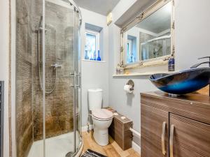 Ένα μπάνιο στο Hindscarth Apartment - Uk39610